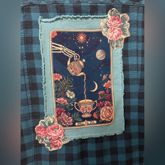 Spill The Tea Floral Flannel - Upcycled Shirt - Picture 4 of 4